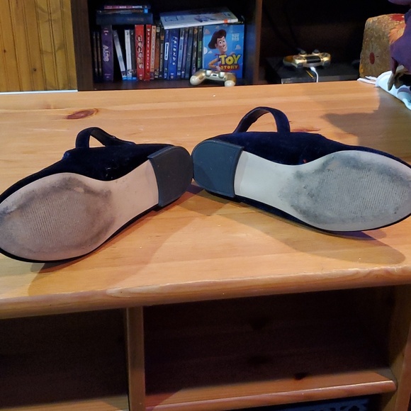 Blue velvet mary jane flats with ankle straps - Picture 4 of 4